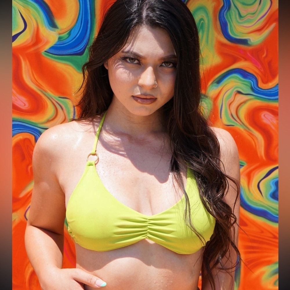 Marez Swimwear Heatwave Collection Bikini Top Green Size: L